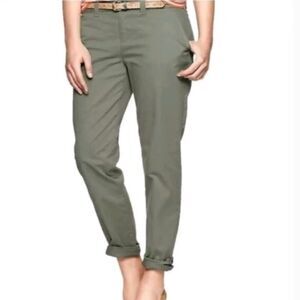 Khakis by Gap Broken In Straight size 2